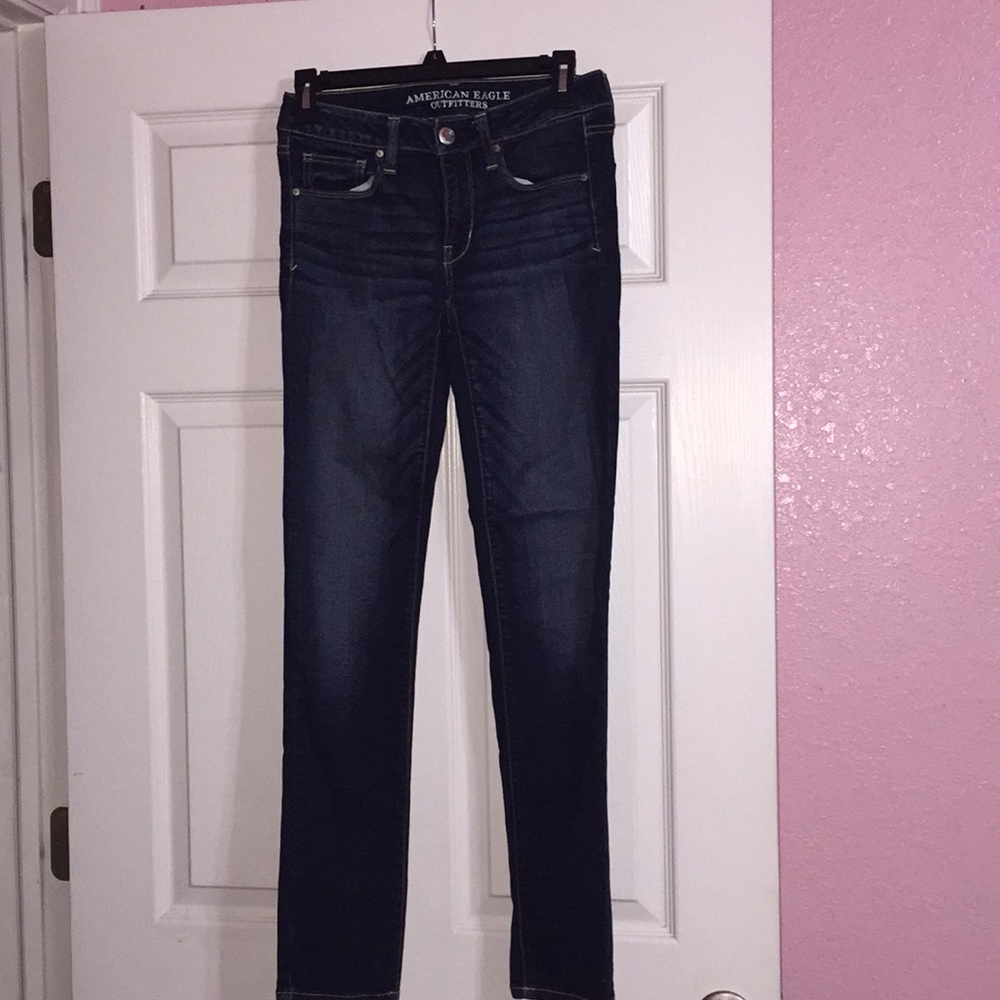 American Eagle Outfitters Size 2 Skinny Jeans